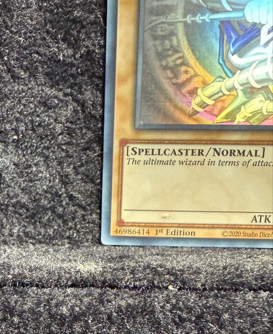 ブラックマジシャン　Dark Magician 英語　ゴースト　1st