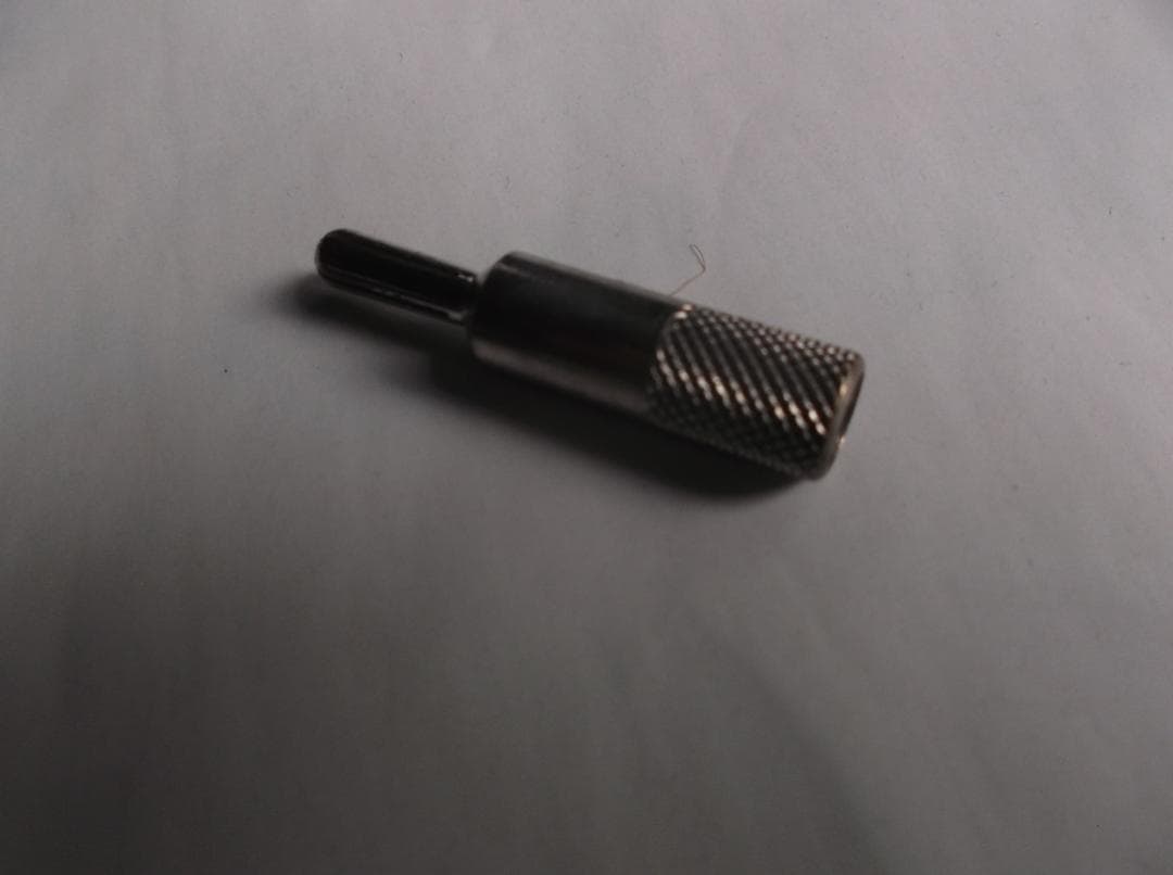 オヤイデOYAIDE SRBNバナナプラグ　未使用箱付き 4個組