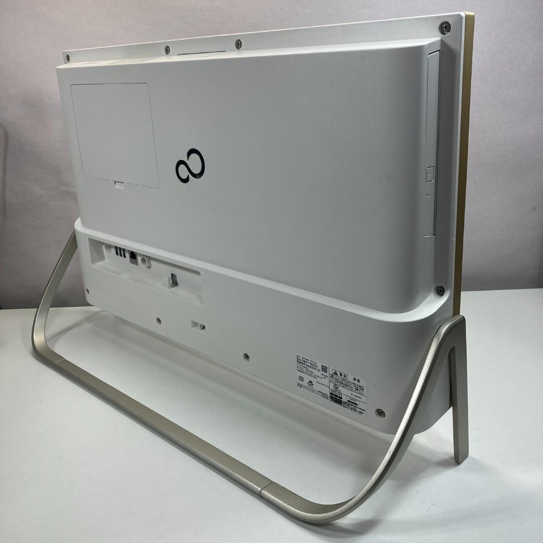 Fujitsu 液晶一体型 i7 23.8インチ Windows11