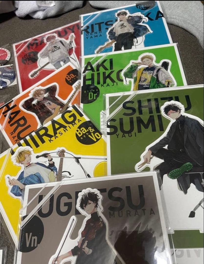 ギヴン アクスタ 缶バッジ まとめ売り スイパラ