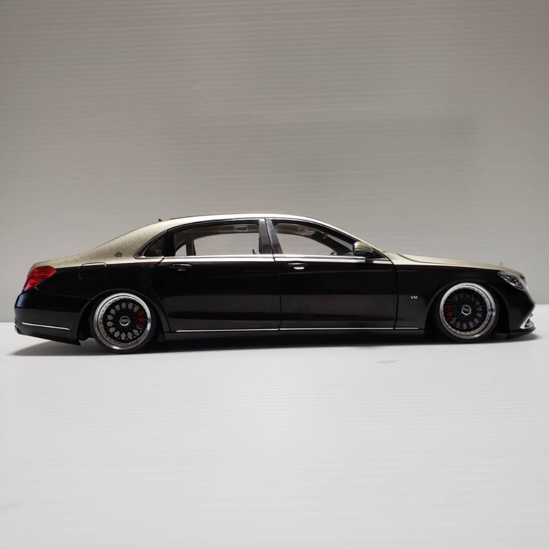 1/18 メルセデスベンツ　マイバッハ Sクラス 後期　カスタム