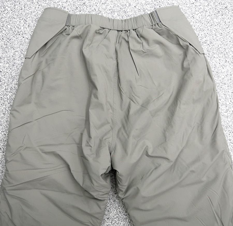 新品 L-R 米軍実物 2007年 レベル7 プリマロフト パンツ