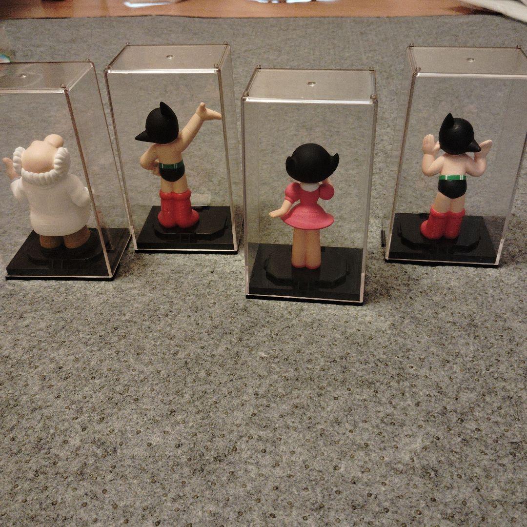 アトム フィギュア 4体セット ケース付き