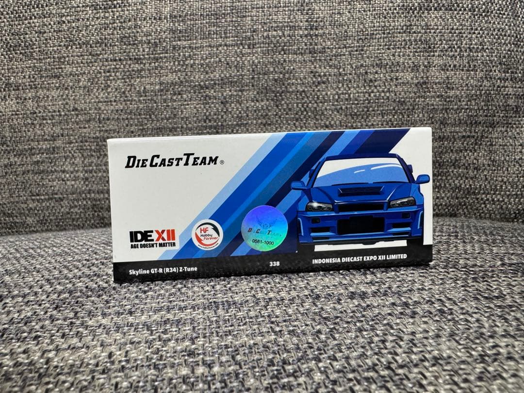 DCT 1/64 インドネシア限定　スカイライン GT-R R34 Z-Tune