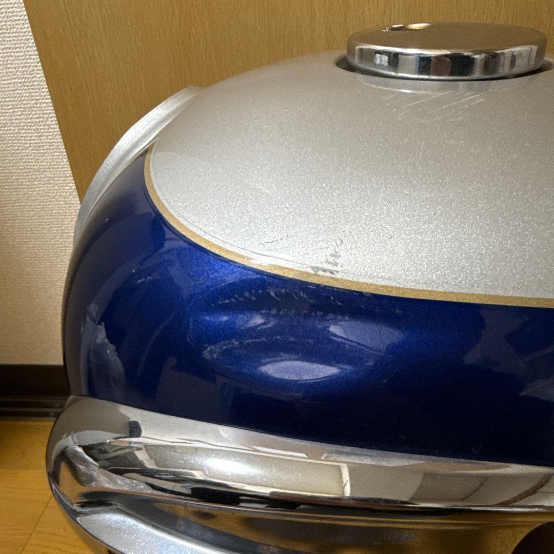 Kawasaki W650(1999) 純正タンク