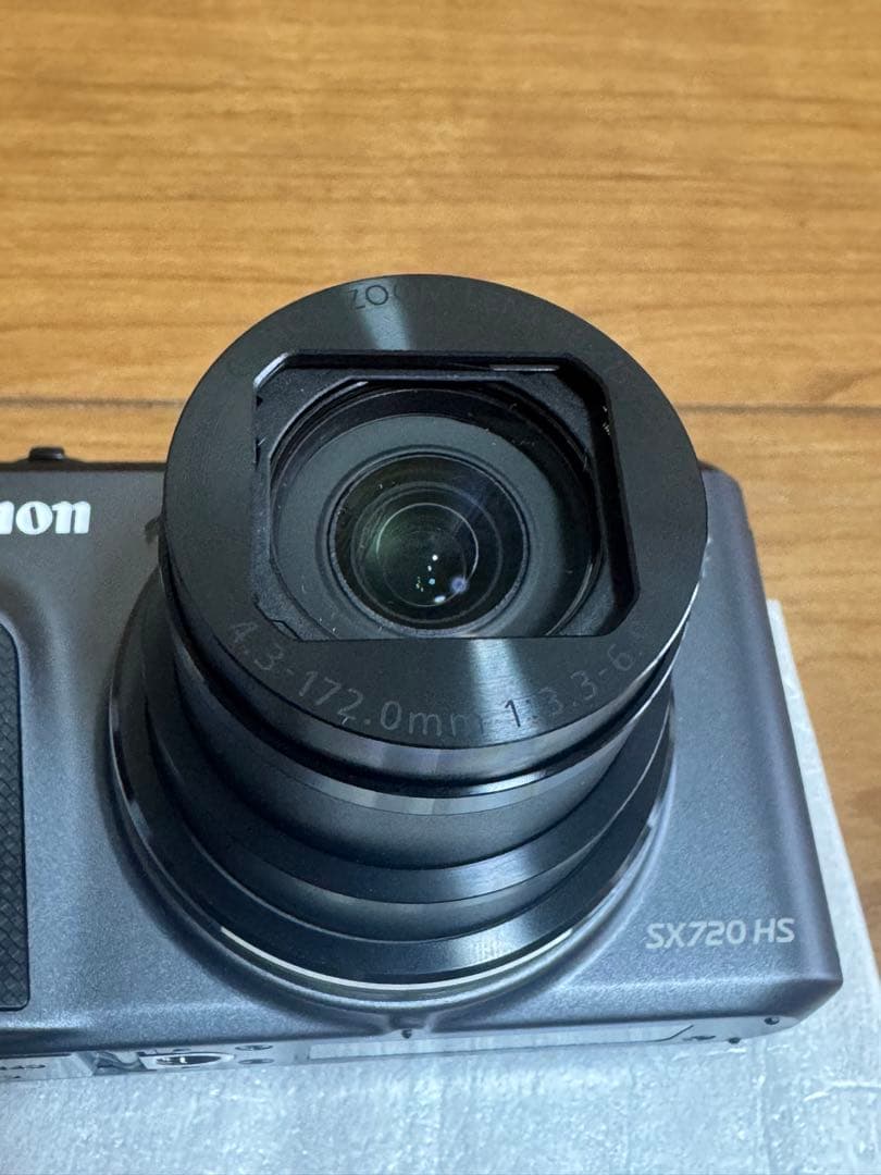 Canon キャノンPowerShot SX720HS