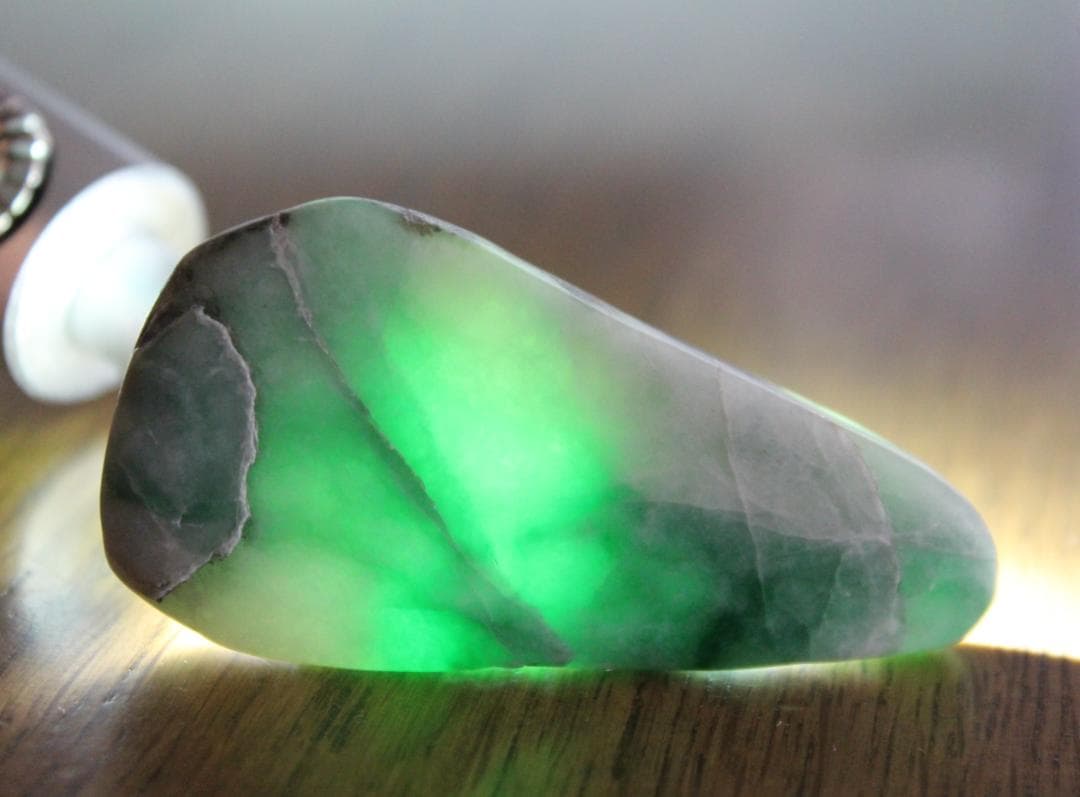 糸魚川翡翠 51.1g