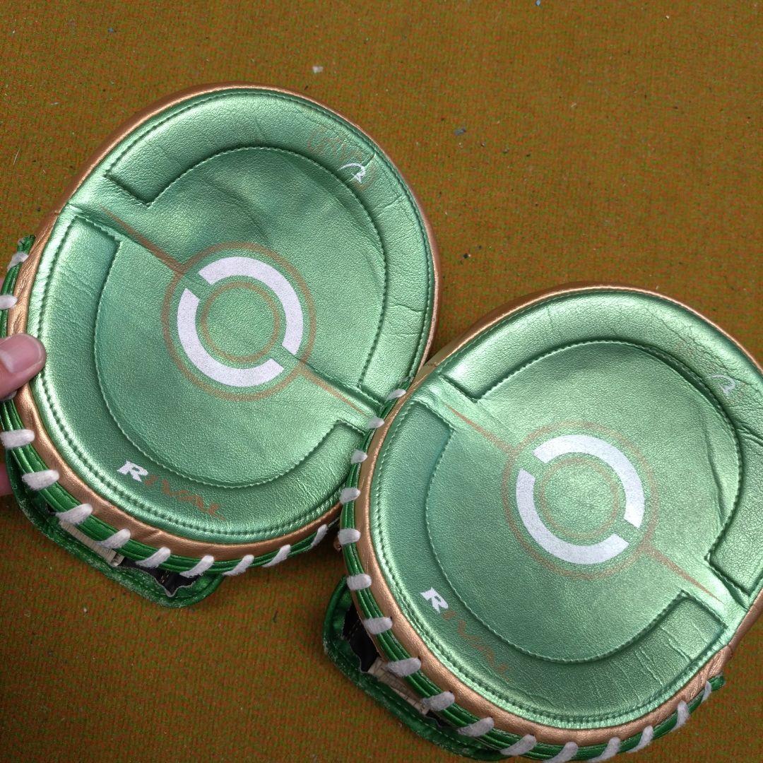 ライバル　ミット