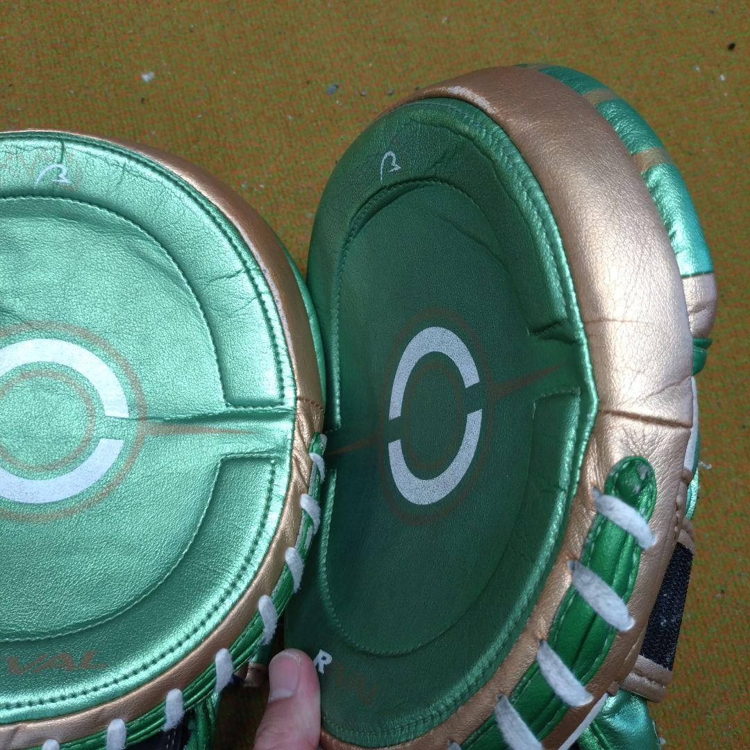 ライバル　ミット