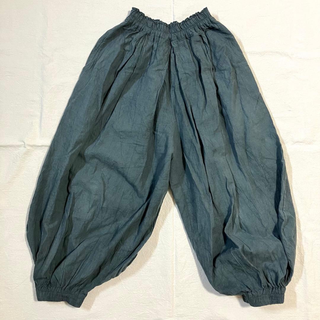 【美品】ヂェン先生の日常着　バルーンパンツ（ブルーグレー）