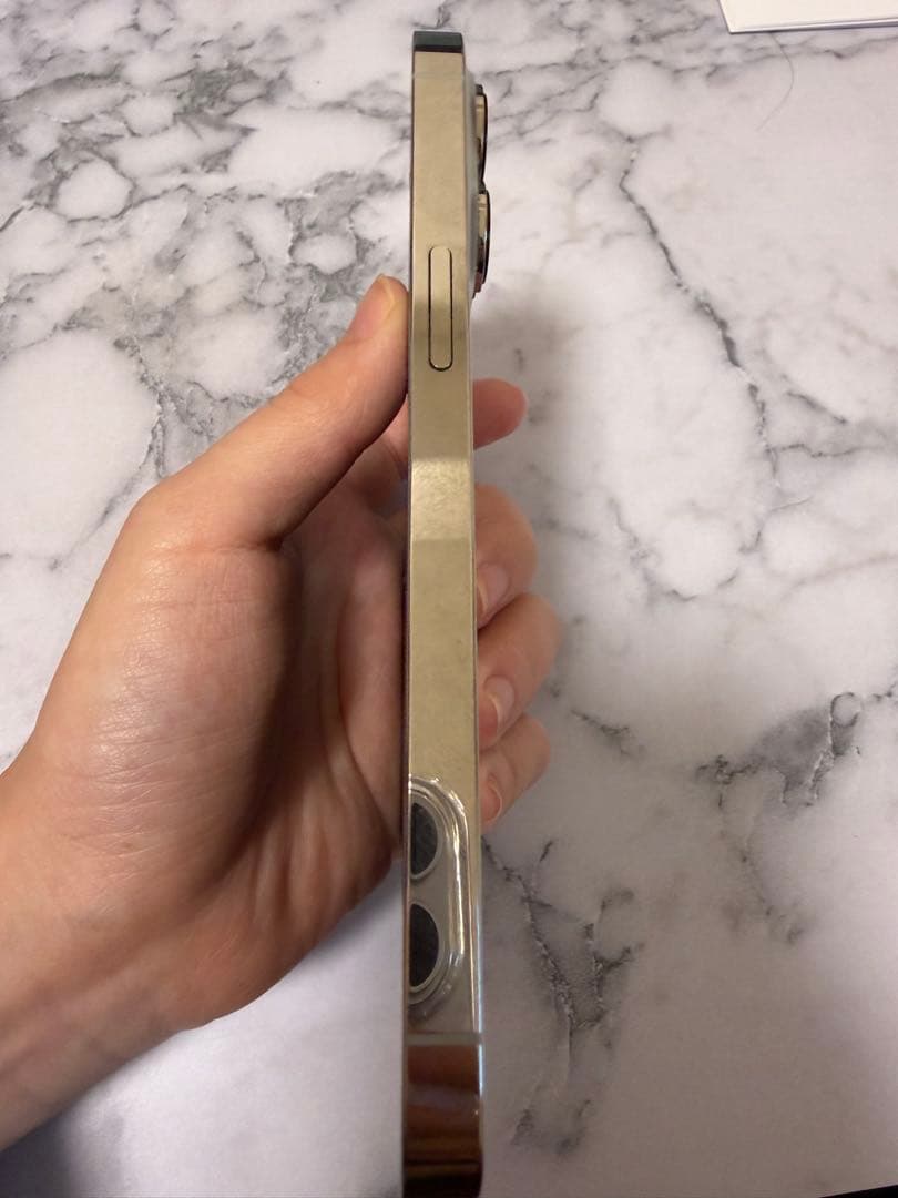 iPhone 13 Pro 128GB ホワイト