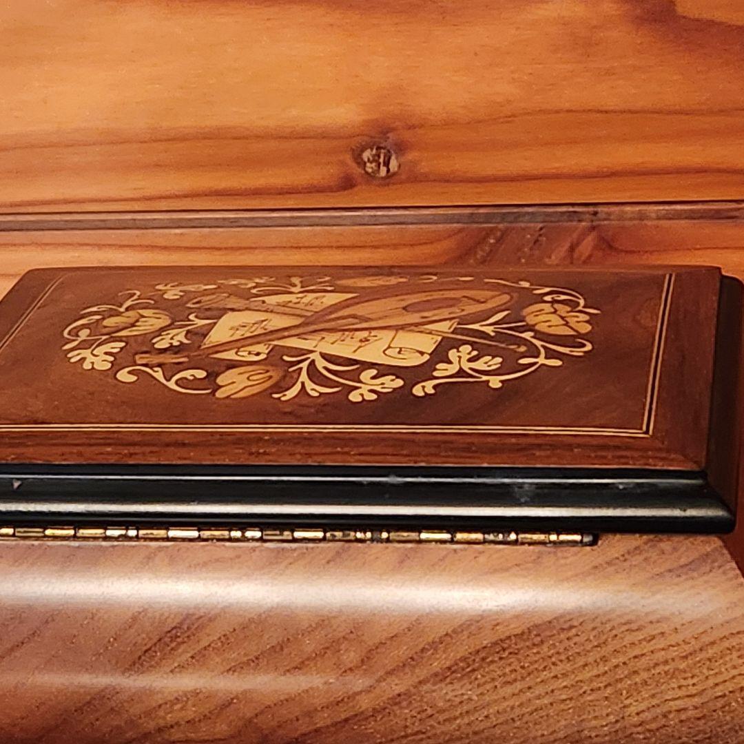 リュージュ　スイス製　エリーゼのために　オルゴール　36弁？