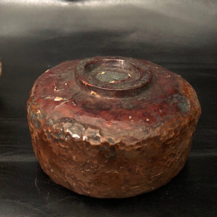 珍品◆蔵からかなり古い珍しい抹茶茶碗が出てきた。和紙に漆塗りの抹茶茶碗だと思う