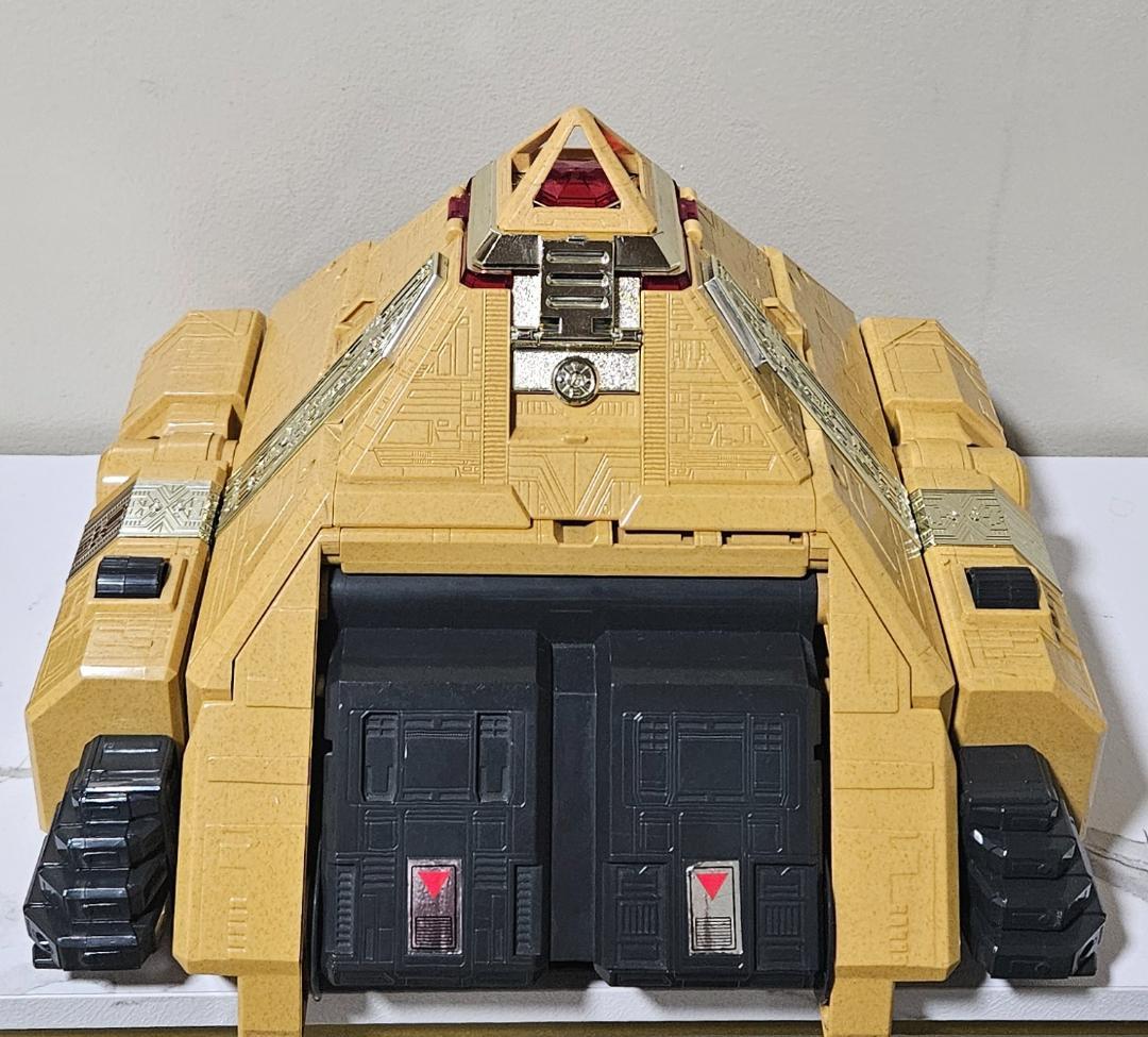 DX超巨大キングピラミッダー