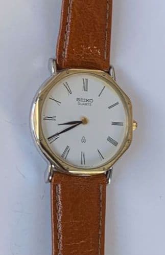極薄美品スイスセイコークォーツメンズ　★極希少スイスセイコーレザーベルト交換済み