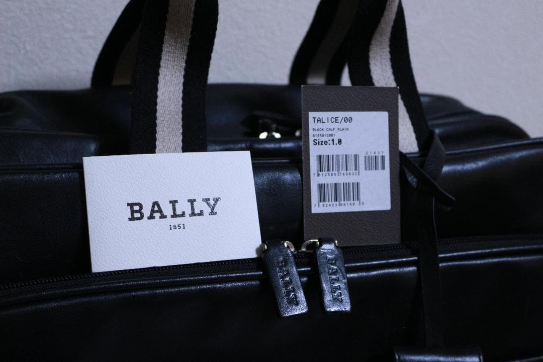 BALLY　本革キャリーバッグ