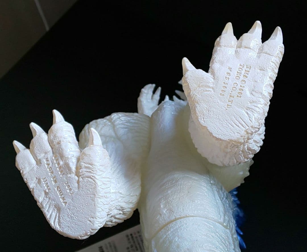 BANDAI『ゴジラ2003 ソフビ(劇場限定版)』一般販売なし