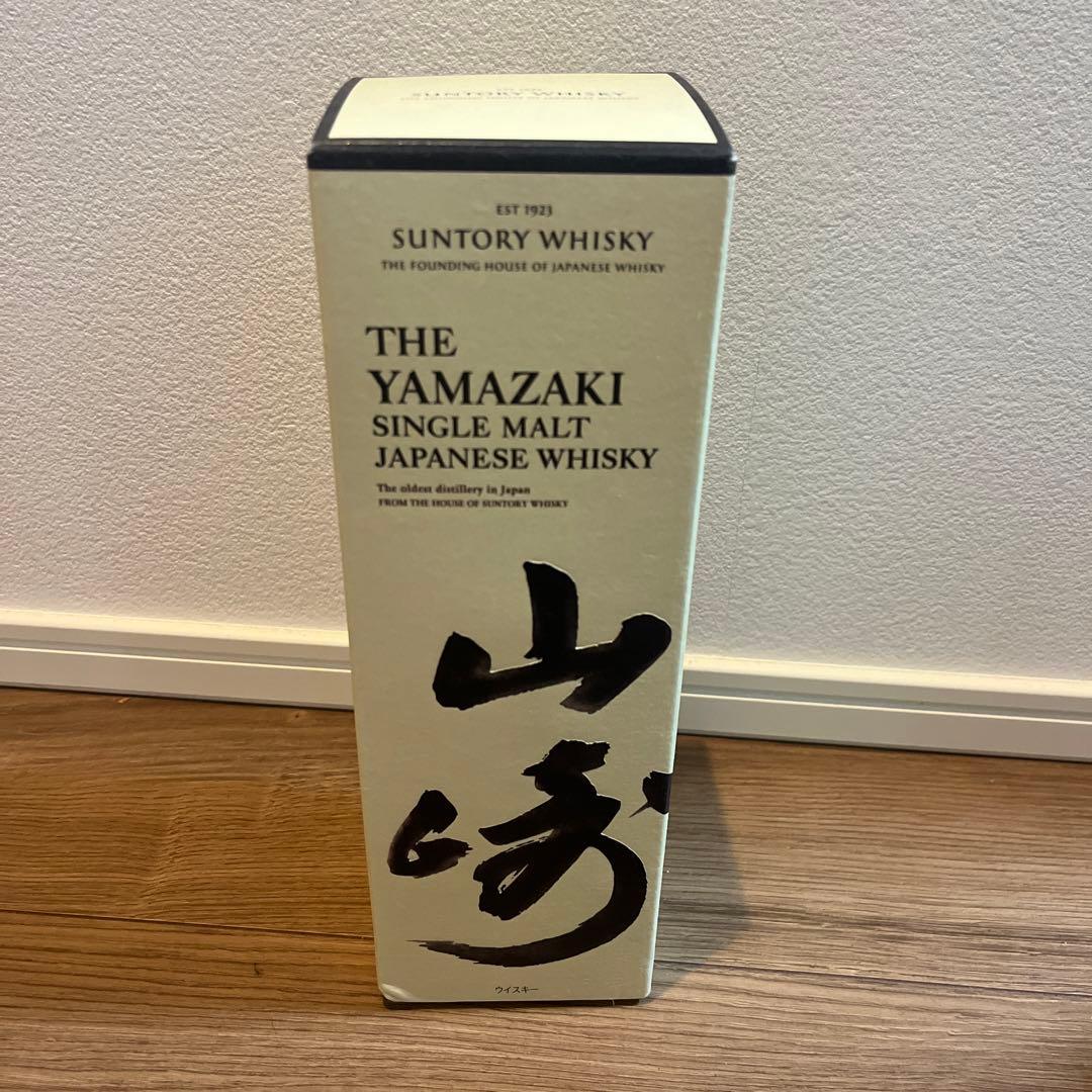 山崎シングルモルトウイスキー　700ｍ　箱付き　未開栓