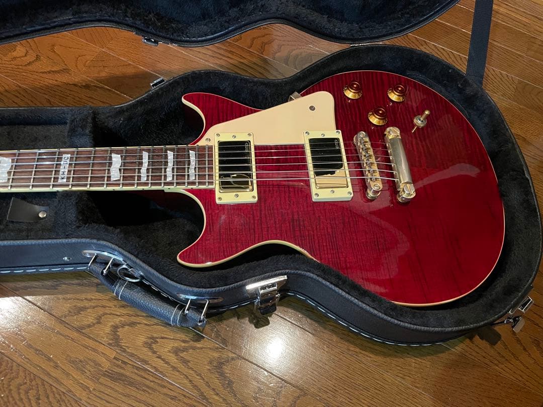 ESPのLTDブランド KIRK HAMMETTモデル KH-DC EMG