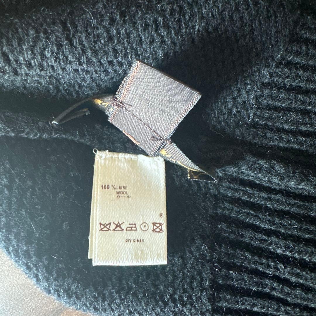 LOUIS VUITTON 黒 ニット帽 リボン付き