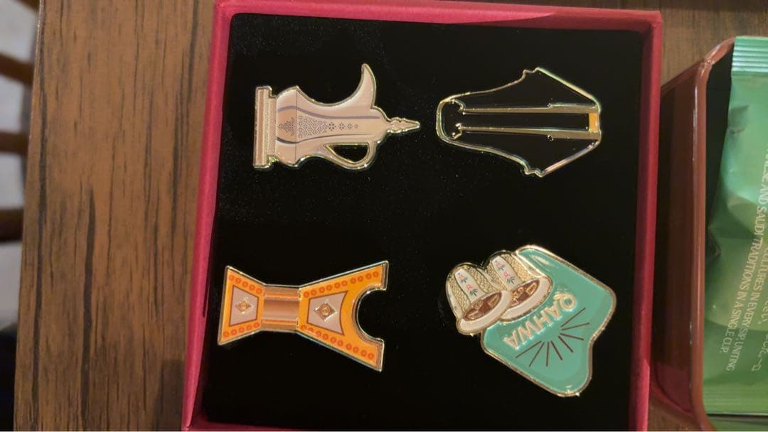 2025大阪万博　アフター万博　中東諸国のグッズ詰め合わせ