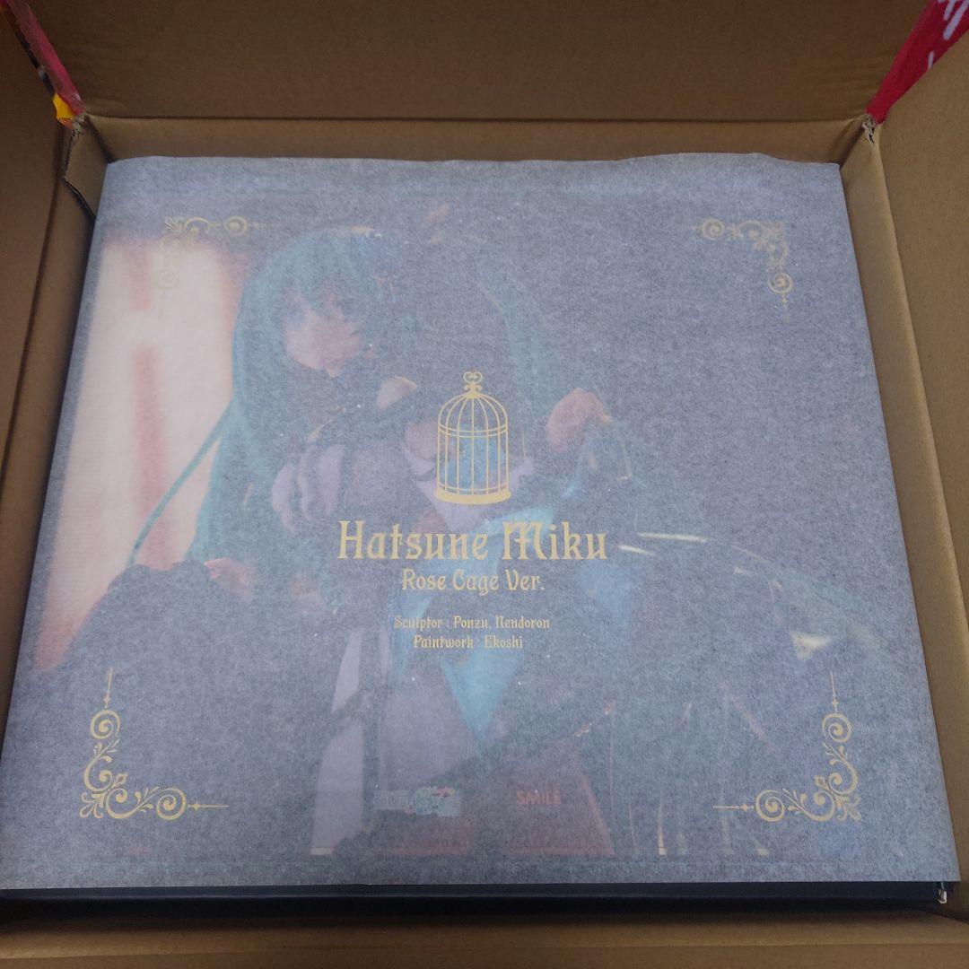 哀*川様 初音ミク Rose Cage Ver. フィギュア