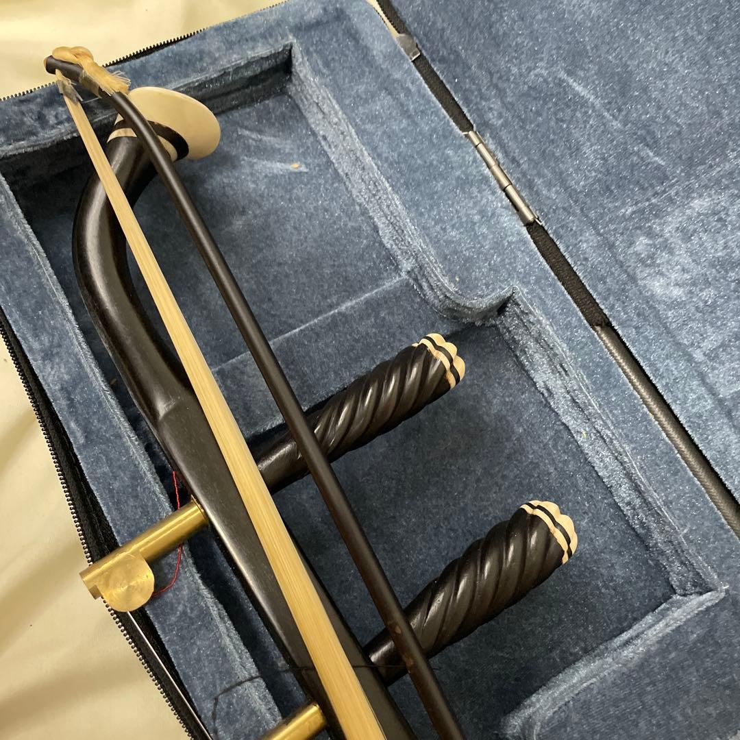 高級 二胡 ねじり 弦楽器 民族楽器 ケース付属