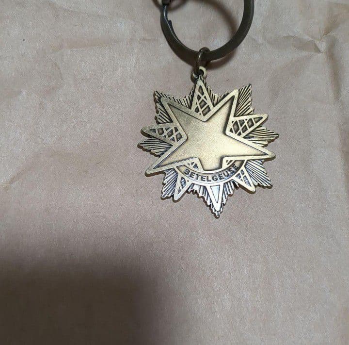 優里　キーホルダー　優里　ベテルギウス　キーホルダー　優里　グッズ