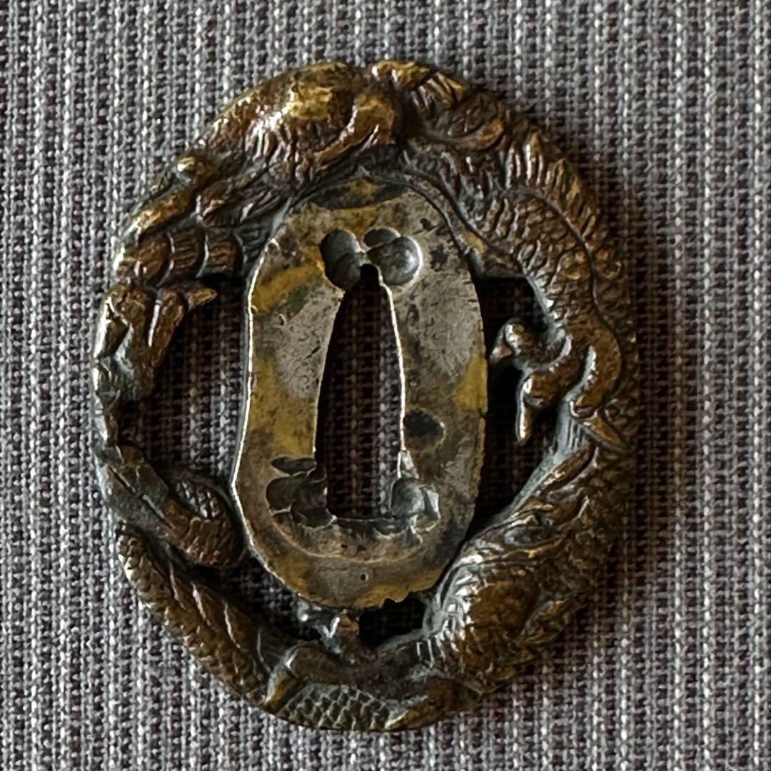 日本刀装具　短刀鐔　一匹龍　黄銅