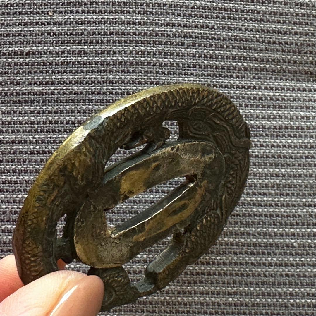 日本刀装具　短刀鐔　一匹龍　黄銅