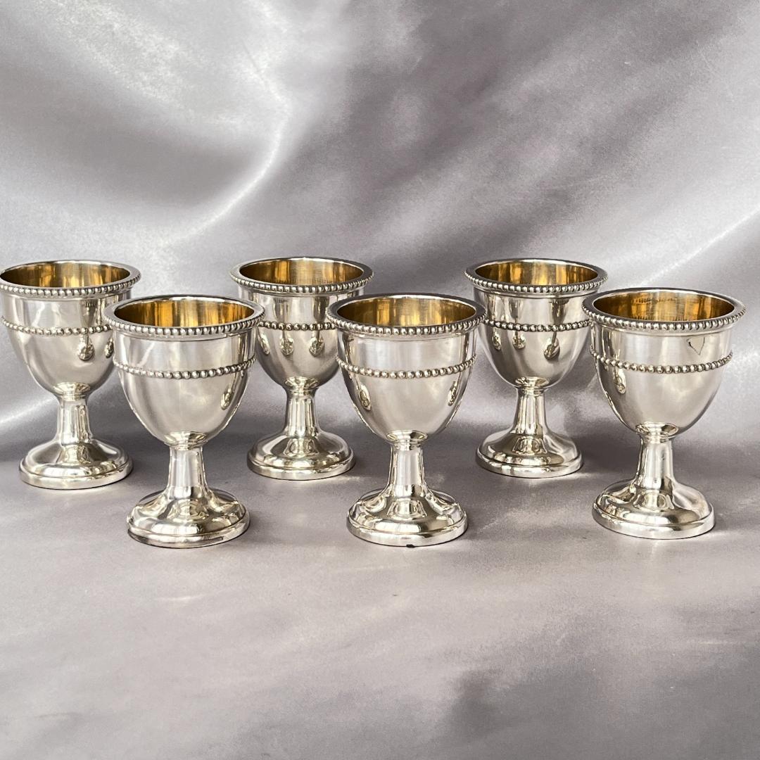 【Thomas Bradbury】パールのエッグクルーゼ　エッグカップ