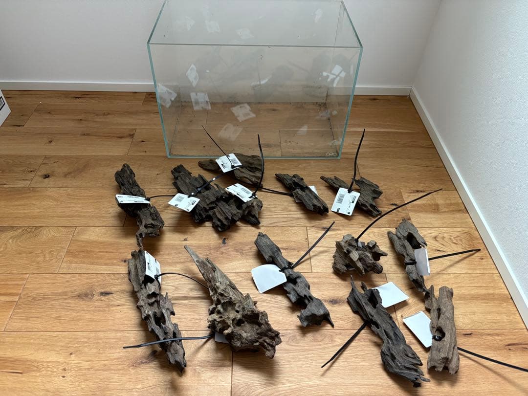 流木　チャーム　ハニカムウッド