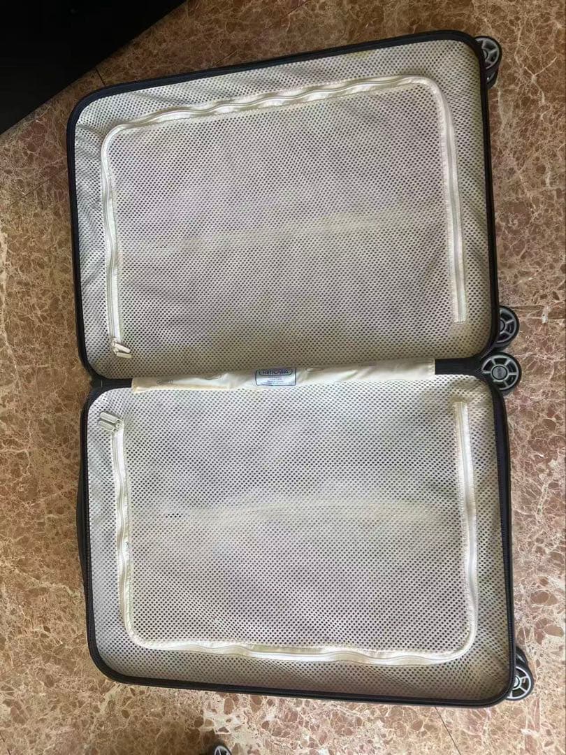 rimowaスーツケース中古品