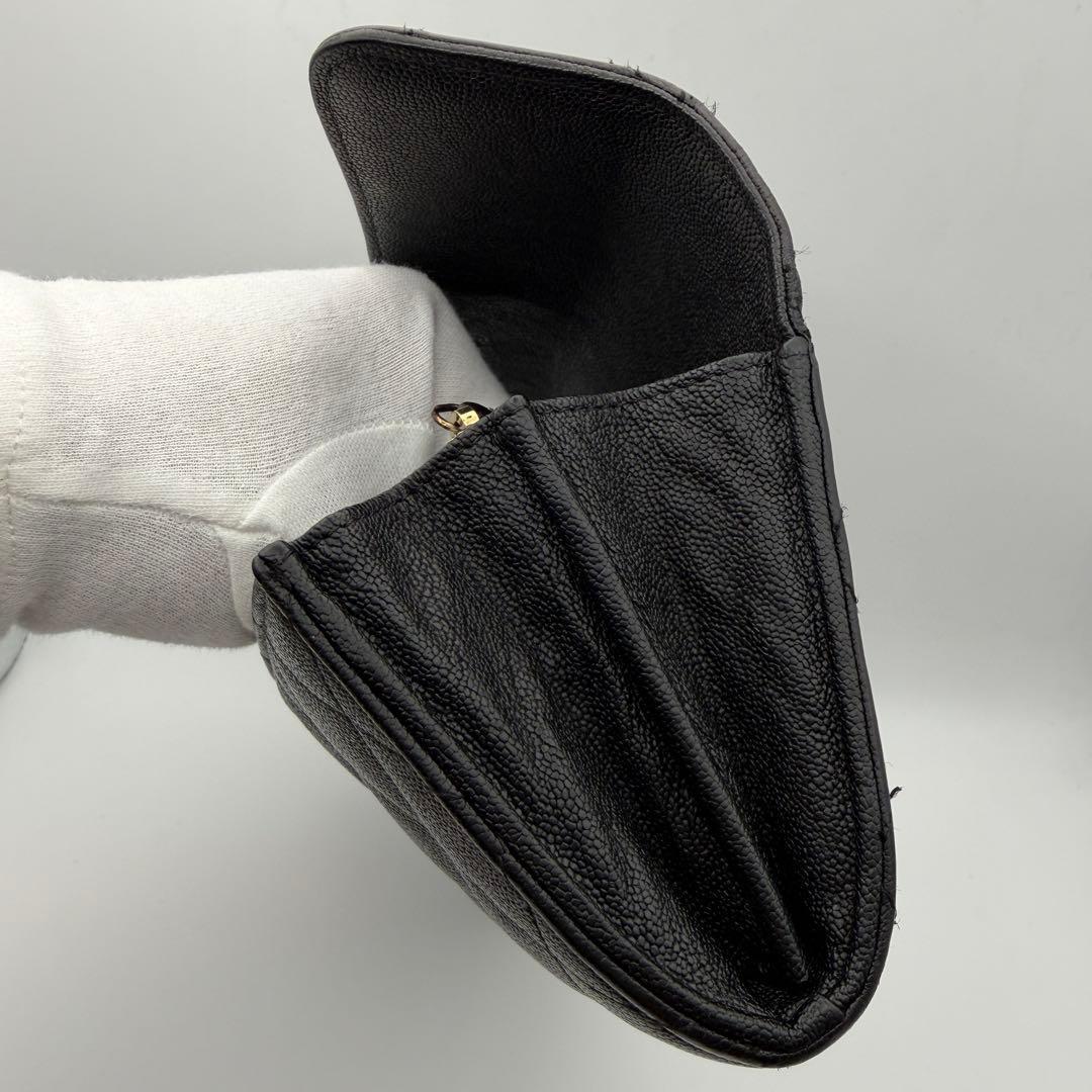 CHANELシャネル 長財布 キャビアスキン 二つ折り ゴールド金具