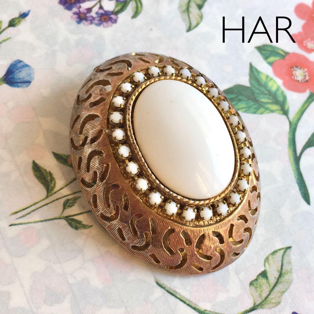 fumi様☆#4300 HAR ヴィンテージ　ブローチ　オーバル　ミルクガラス