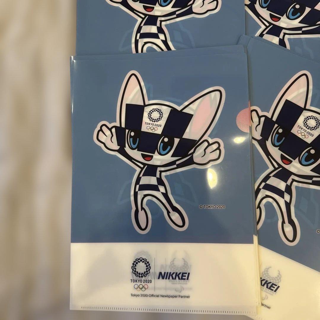 東京2020オリンピック キャラクタークリアファイル 70枚・タオル2枚セット