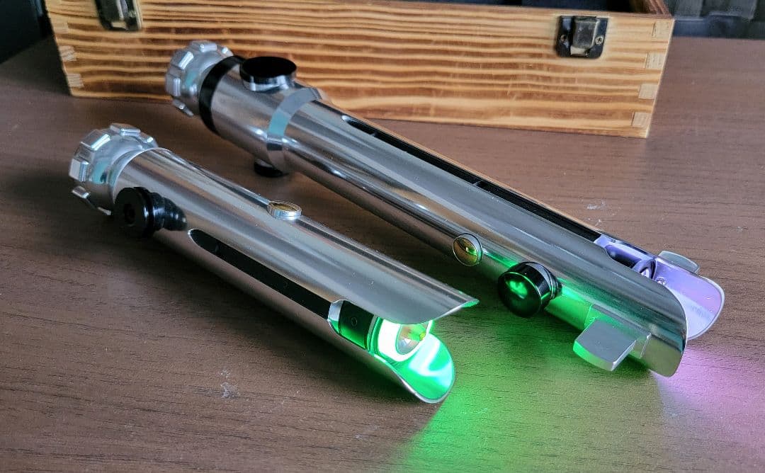 カスタムライトセーバー Sabers Skinny　アソーカ