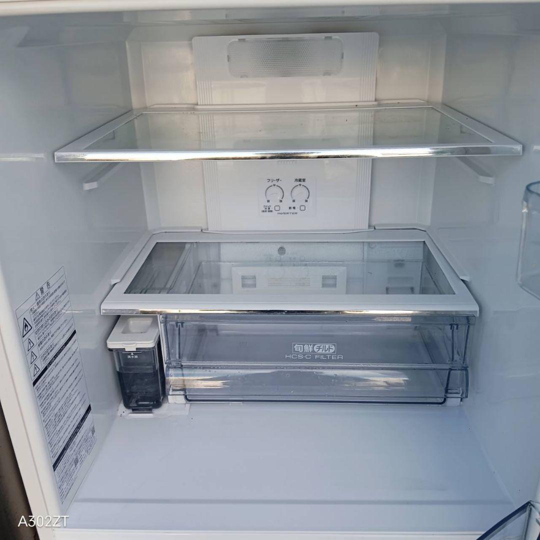 942送料設置無料　アクア　大型冷蔵庫　自動製氷機能付き　238L 人気モデル