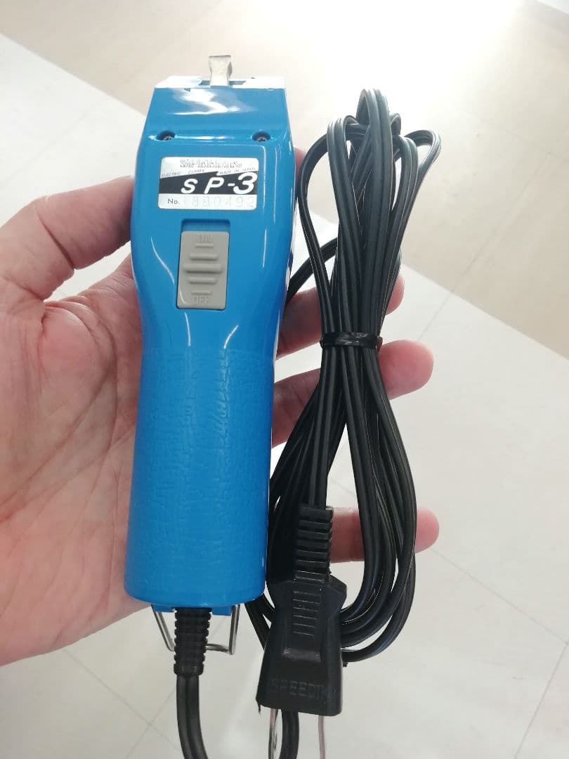 スピーディクバリカン　赤と青　2個セット　替刃　ブルーム　バリカン　クリッパー