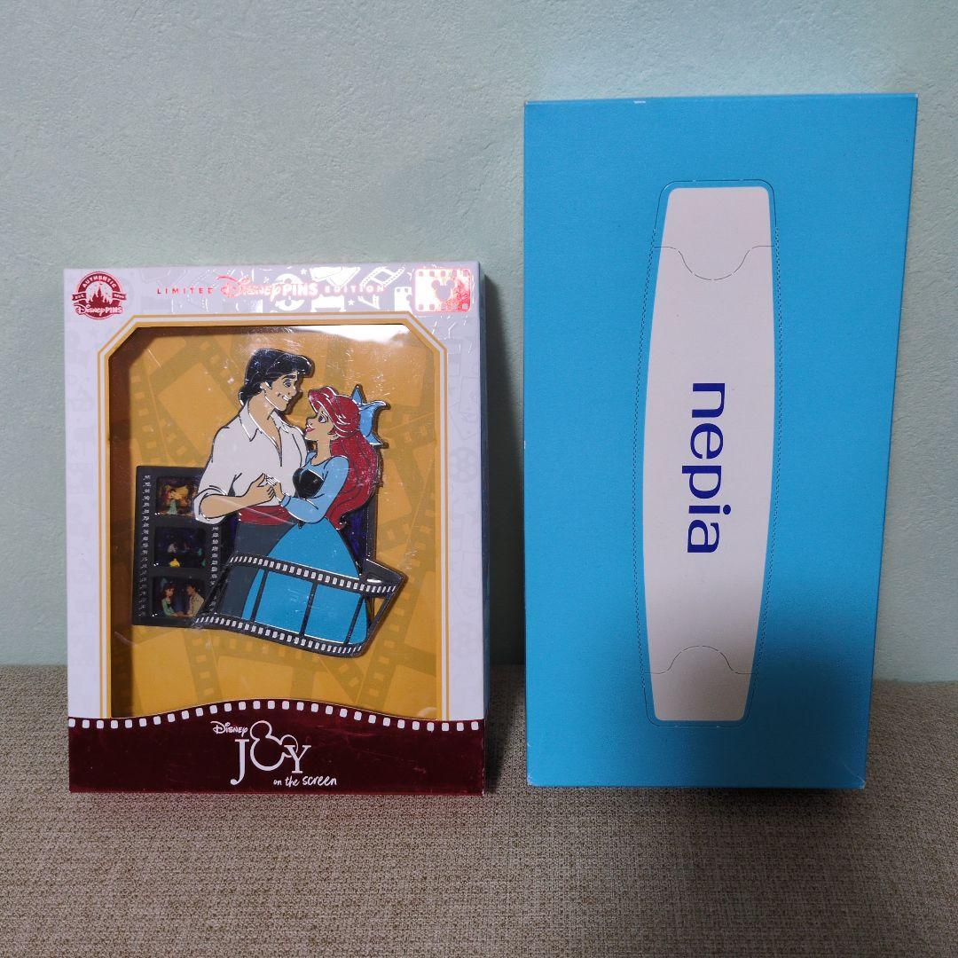 ディズニー　リトルマーメイド　アリエル　エリック　ジャンボピンバッジ　LE300