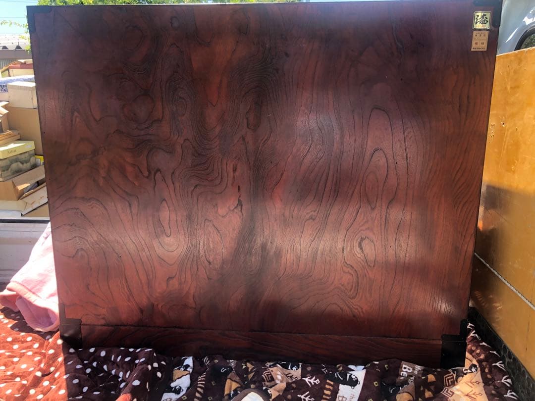 仙台箪笥 仙臺民藝 伊達箪笥 漆塗り 伝統的な彫刻付き木製箪笥