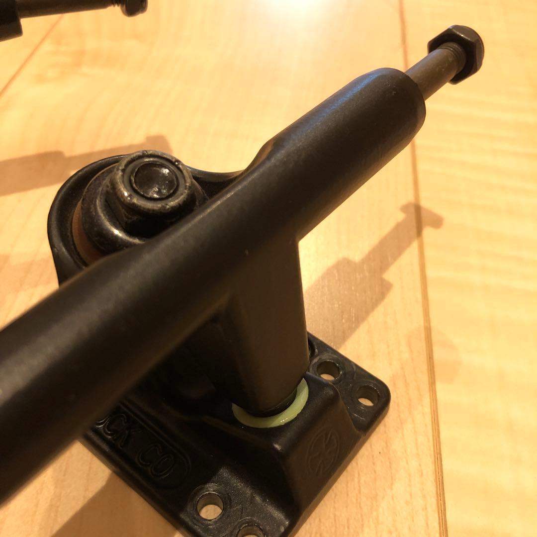 INDEPENDENT トラック109 ブラック　レア