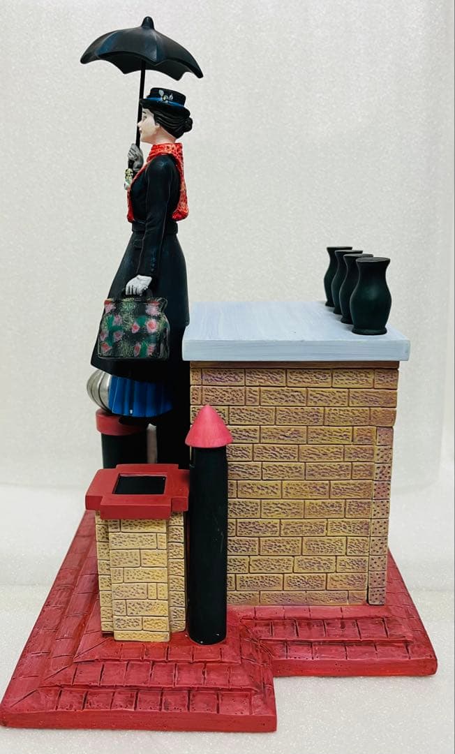 早い者勝ち！ディズニー　メリーポピンズ　限定フィギュア