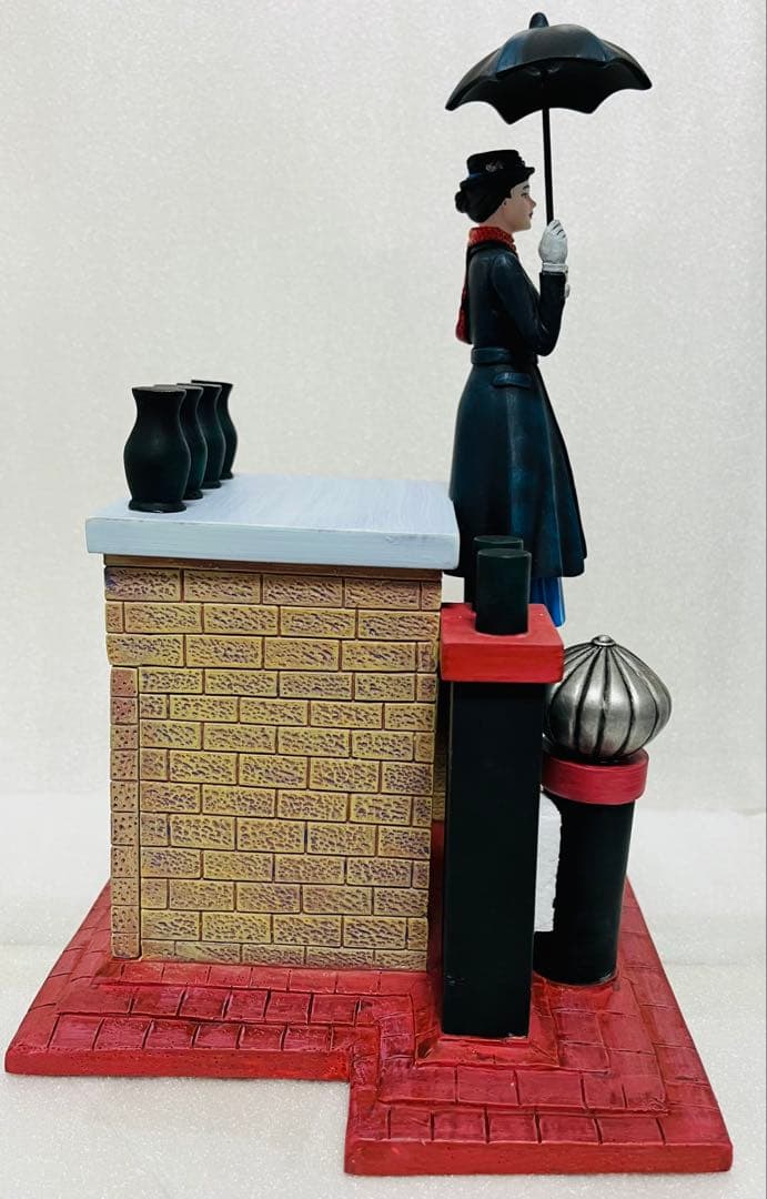 早い者勝ち！ディズニー　メリーポピンズ　限定フィギュア