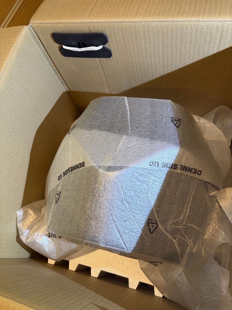 Bang & Olufsen Beoplay P2 グレー