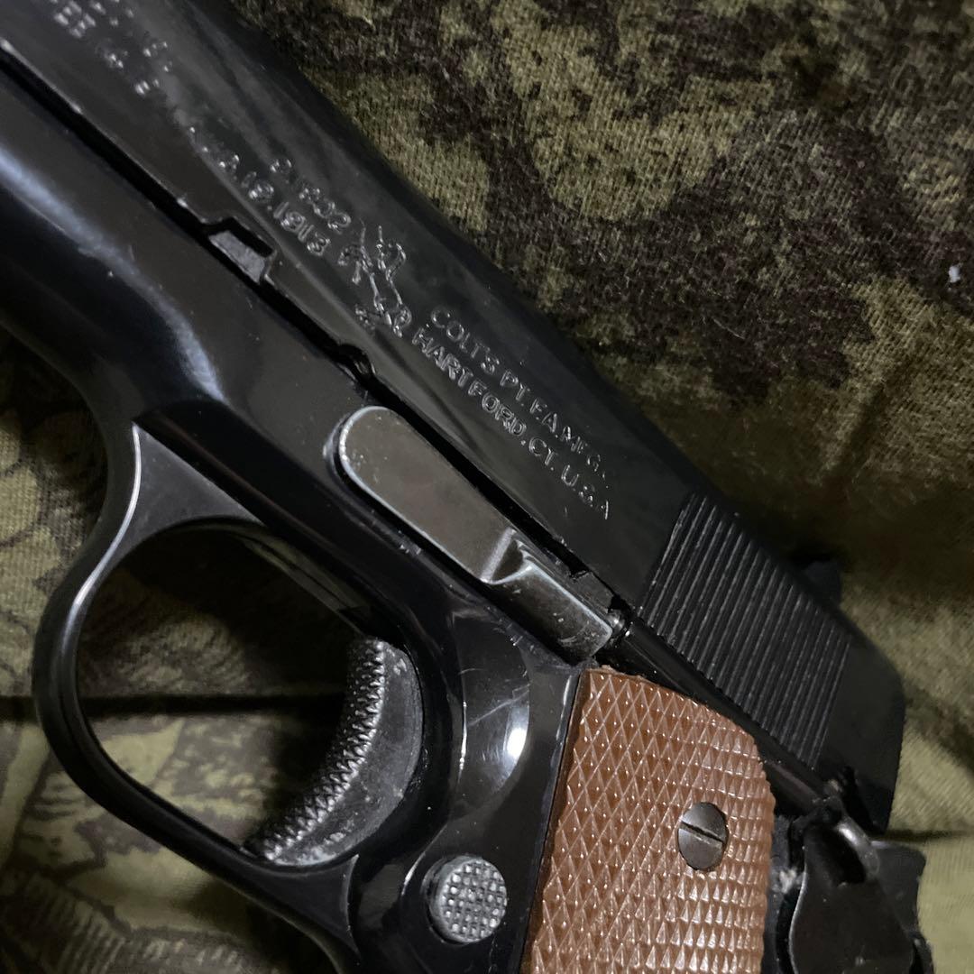 1911 ブラックモデルガン 　プラスチック製