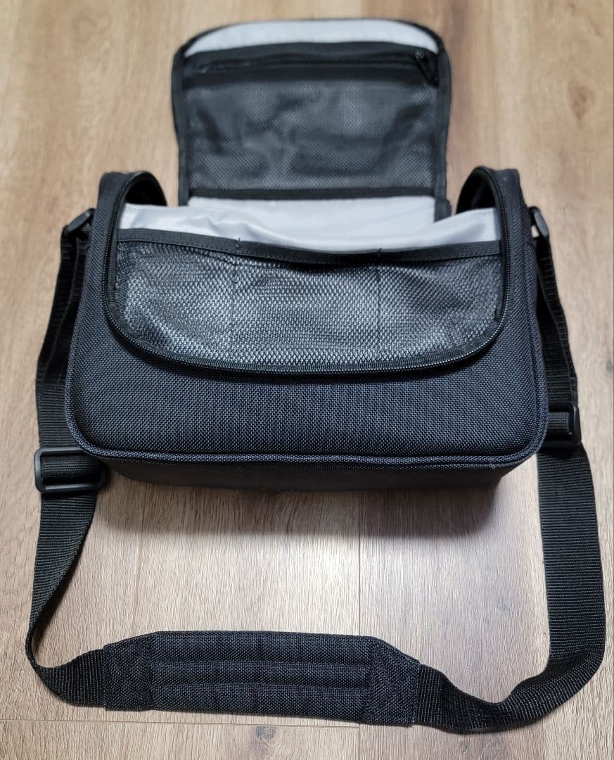 Canon EOS Kiss X2 デジタル一眼レフ ダブルズームレンズキット他