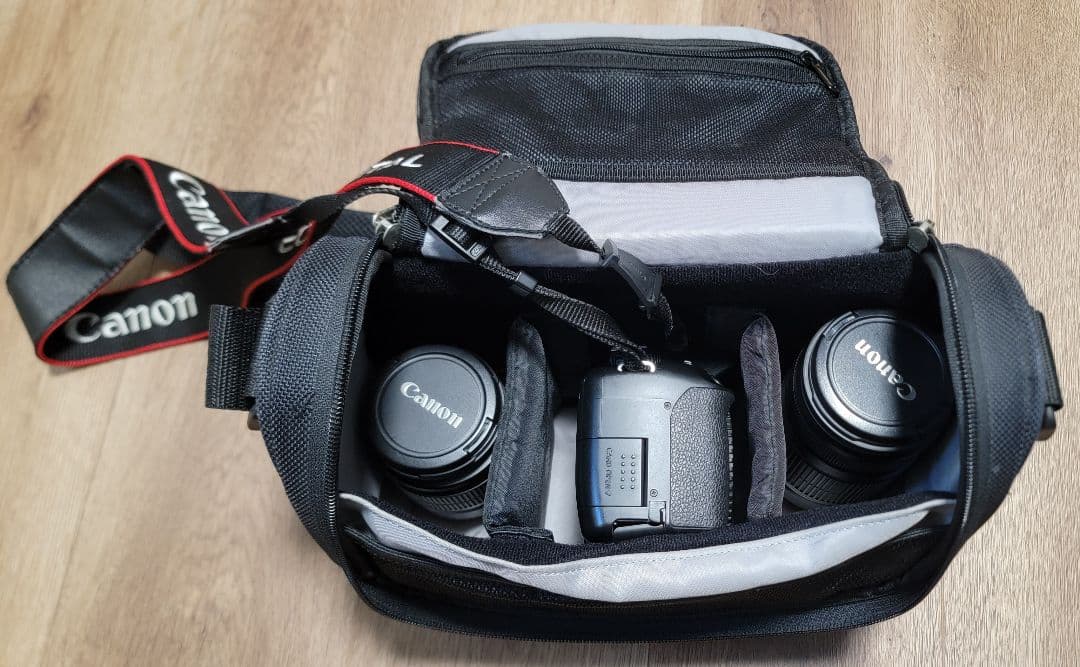 Canon EOS Kiss X2 デジタル一眼レフ ダブルズームレンズキット他