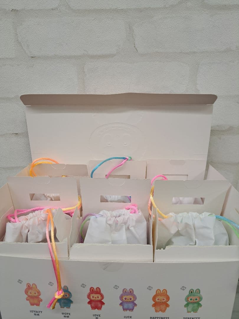 シークレット入り 正規品 POPMART ラブブ エナジー アソートLABUBU