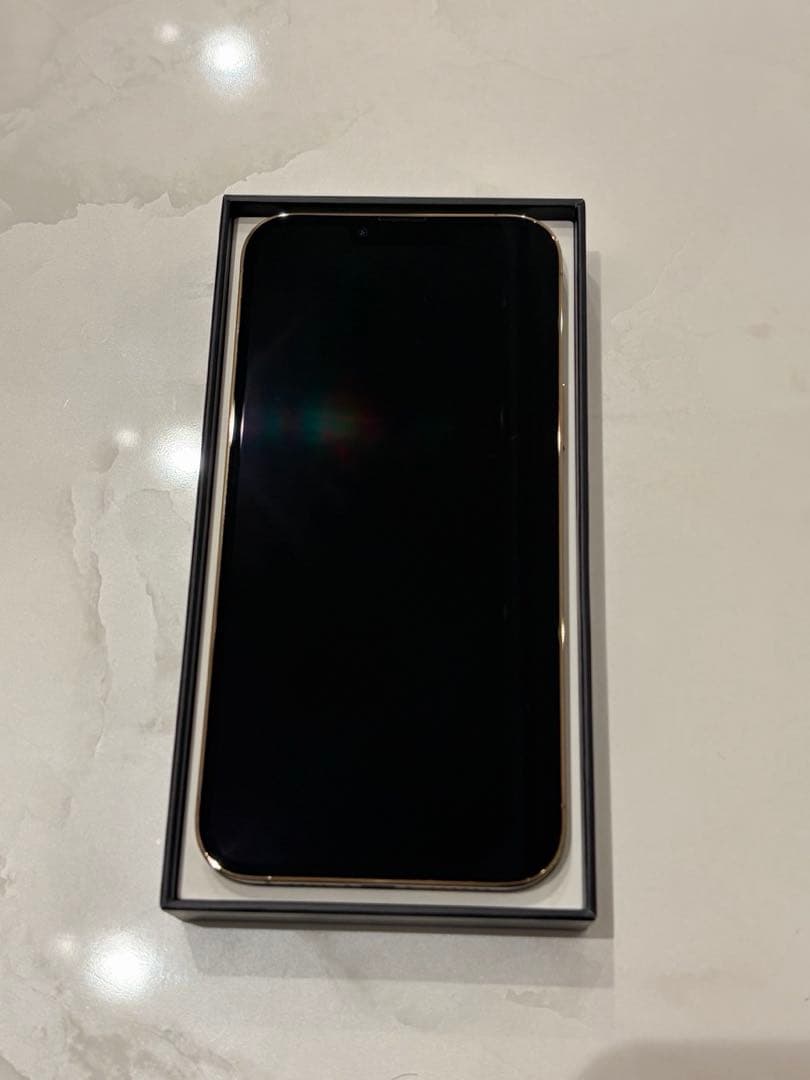 iPhone13Pro Max 256GBゴールド 美品